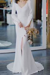 Modern V-Neck Long Sleeve Slit Wedding Dress