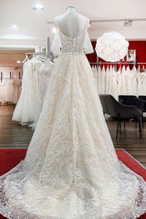 Modeste longue A-line chérie tulle appliques en dentelle robe de mariée avec manches