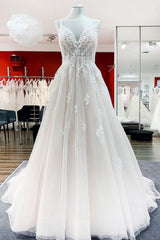 Bescheiden lange prinses v-neck tulle spaghetti riemen trouwjurk met kant
