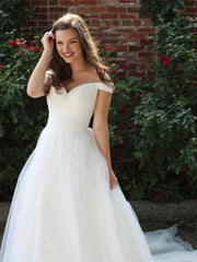 Off Shoulder White Tulle Long Prom Dresses Aline White Formal Graduation Evening Dresses