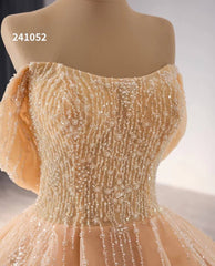Off the Shoulder Beaded Wedding Dresses Luxury Ball Gown Quinceanera Dress 241052