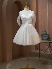 Hors de la robe de bal de tulle de champagne, robe de retour formelle courte