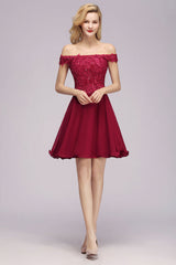 Off-the-shoulder Short Lace Bridesmaid Dresses