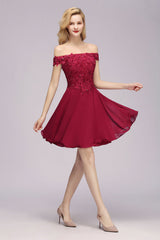 Off-the-shoulder Short Lace Bridesmaid Dresses