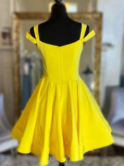 Hors de l'épaule Robes de bal en satin jaune, robes de retour formelles en satin jaune courte