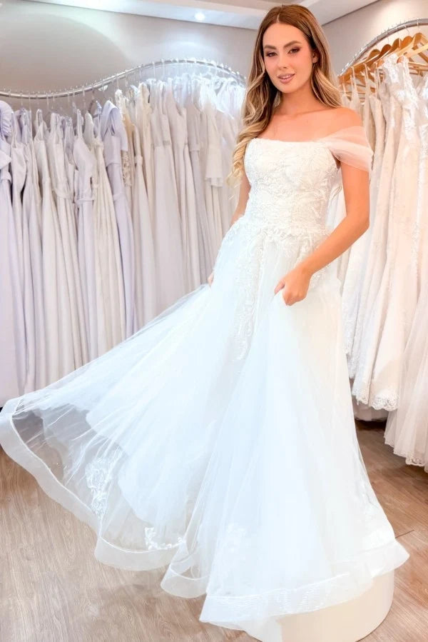 Off-the-Shoulder Tulle Wedding Dress Lace with Appliques