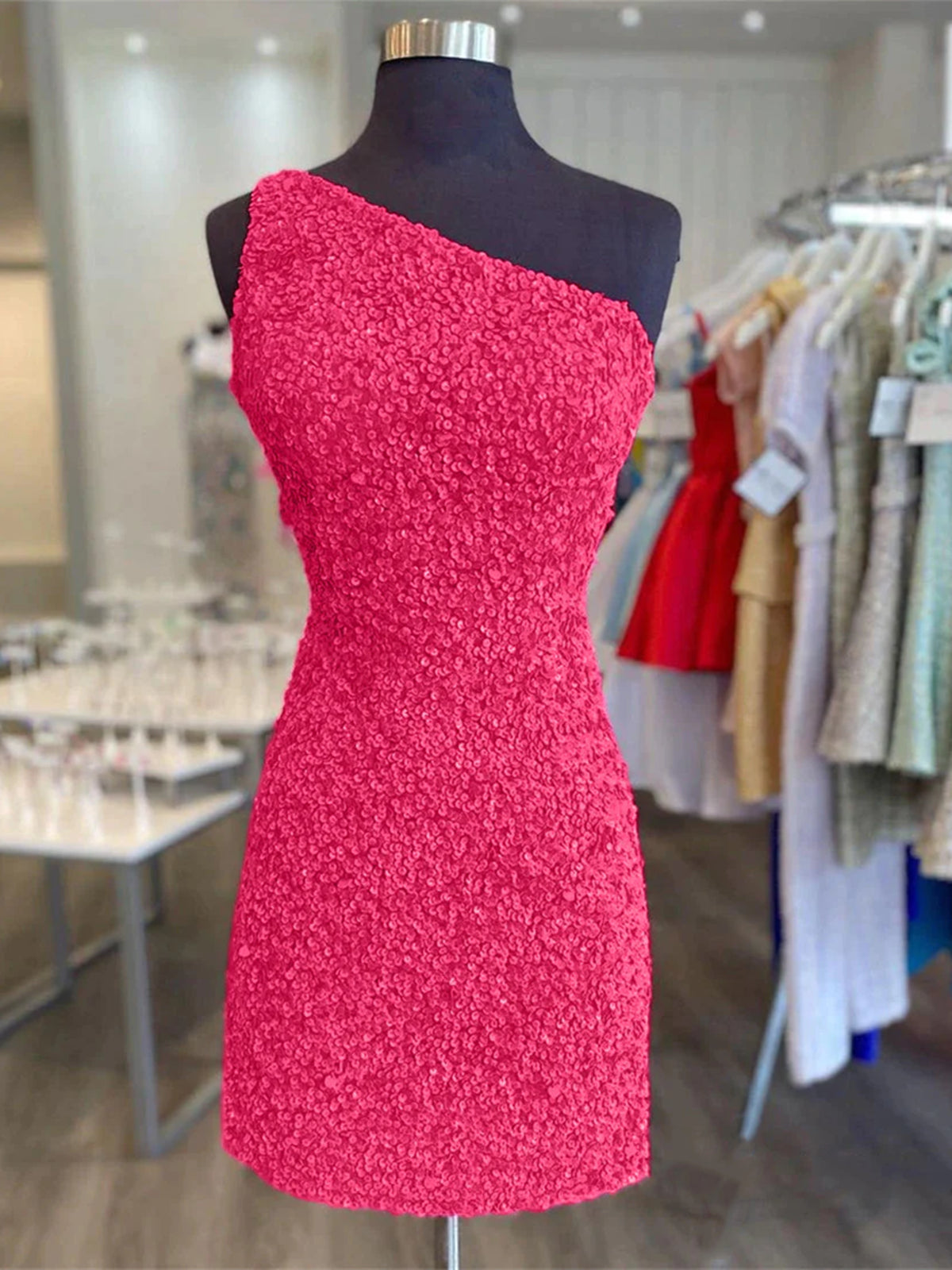 One épaule Robes de bal à rose vif chaud, une épaule