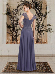A-Line Mother of the Bride Dress Plus Size Elegant V Neck Floor Length Chiffon Lace Sequined Short Sleeve with Pleats
