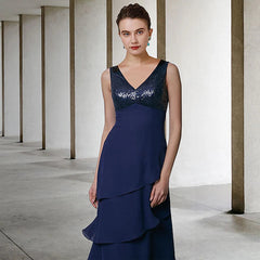 A-Line Mother of the Bride Dress Elegant V Neck Floor Length Chiffon Sequined Sleeveless Wrap Included with Sequin