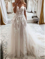 Hall Mature Wedding Dresses A-Line Sweetheart Sleeveless Court Train Lace Bridal Gowns With Pleats Appliques