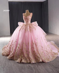 Pink Sparkly Lace Applique Beaded Wedding Gowns Tiered Layered Quince Dress 241090