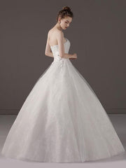 Princess Ball Gown Wedding Dresses Strapless Lace Applique Beaded Ivory Maxi Bridal Dress
