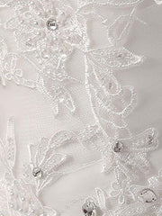Princess Ball Gown Wedding Dresses Strapless Lace Applique Beaded Ivory Maxi Bridal Dress