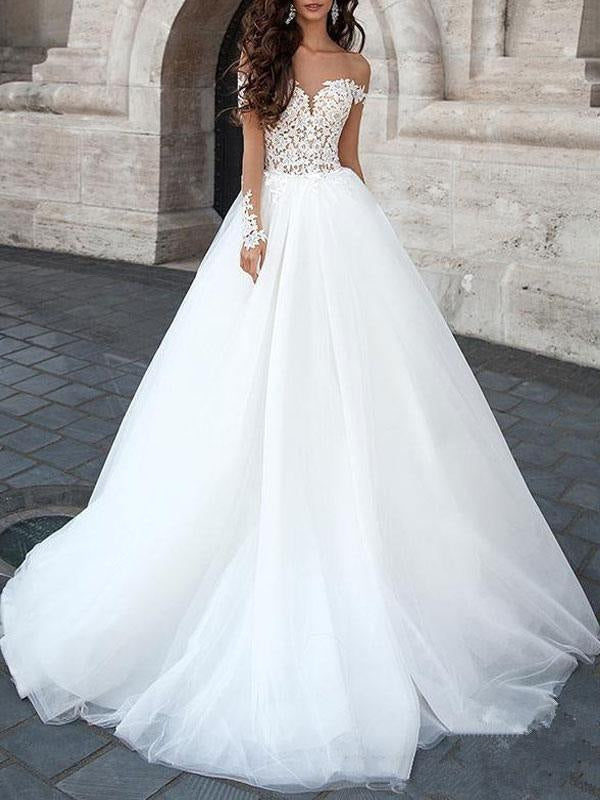 Princess Wedding Dress Ball Gown Sweetheart Neck Long Sleeves Backless Lace Tulle Bridal Dresses With Court Train