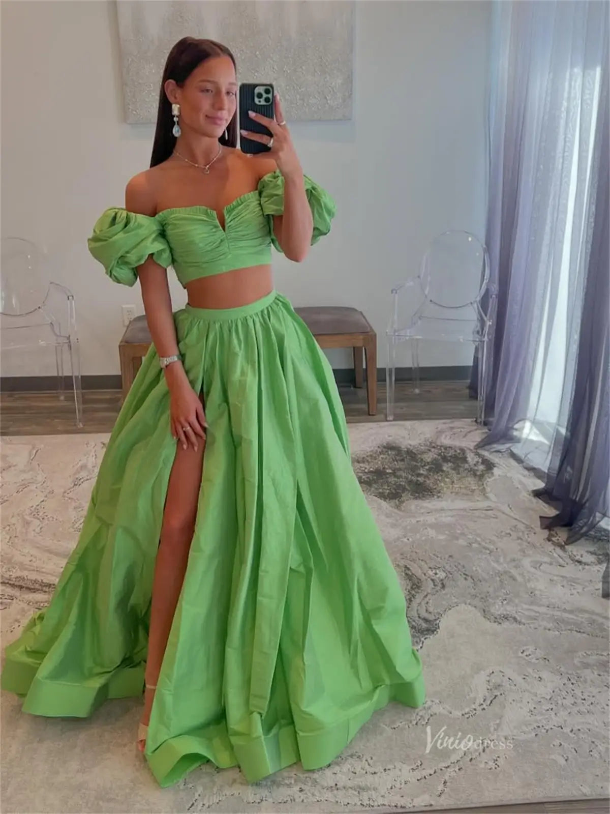 Elegant Two-Piece Satin Prom Dress with Slit & Puffed Sleeves – Style FD5168