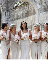 Mermaid / Trumpet Bridesmaid Dress V Neck Sleeveless Elegant Sweep / Brush Train Chiffon with Pleats / Split Front / Ruching
