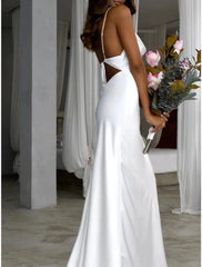 Beach Simple Wedding Dresses Sheath / Column Square Neck Camisole Spaghetti Strap Sweep / Brush Train Stretch Fabric Bridal Gowns With Ruched Solid Color