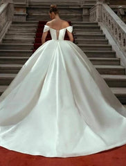Wholesale Engagement Formal Wedding Dresses Ball Gown Off Shoulder Cap Sleeve Court Train Satin Bridal Gowns With Ruched Solid Color