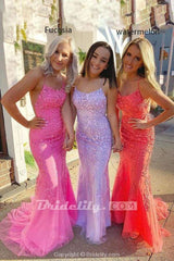 Red Spaghetti Strap Mermaid Prom Dresses with Lace Appliques Backless Formal Dress