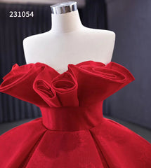 Red Strapless Sweet 16 Ball Gowns Ruffled Wedding Dresses with Flowers 231054