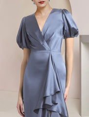 Aimishang A-Line Mother of the Bride Dress Formal Wedding Guest Party Elegant V Neck Sweep / Brush Train Satin Short Sleeve with Cascading Ruffles