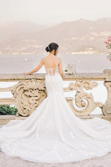 Romantic Sweetheart Spaghetti Straps Appliques Lace Wedding Dress with Train