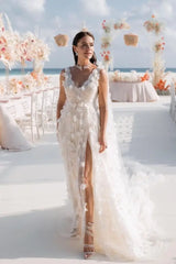 Romantic Tulle Lace Aline Wedding Dress V-Neck Long Bridal Dress