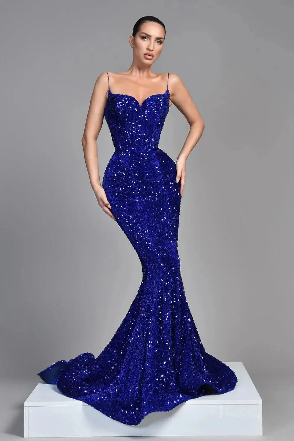 Royal Blue Sequin Mermaid Prom Dresses 2025 with Spaghetti Strap & Lace Up Back – FD5061