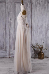 Ruffle V-neck Floor Length Lace Wedding Dress