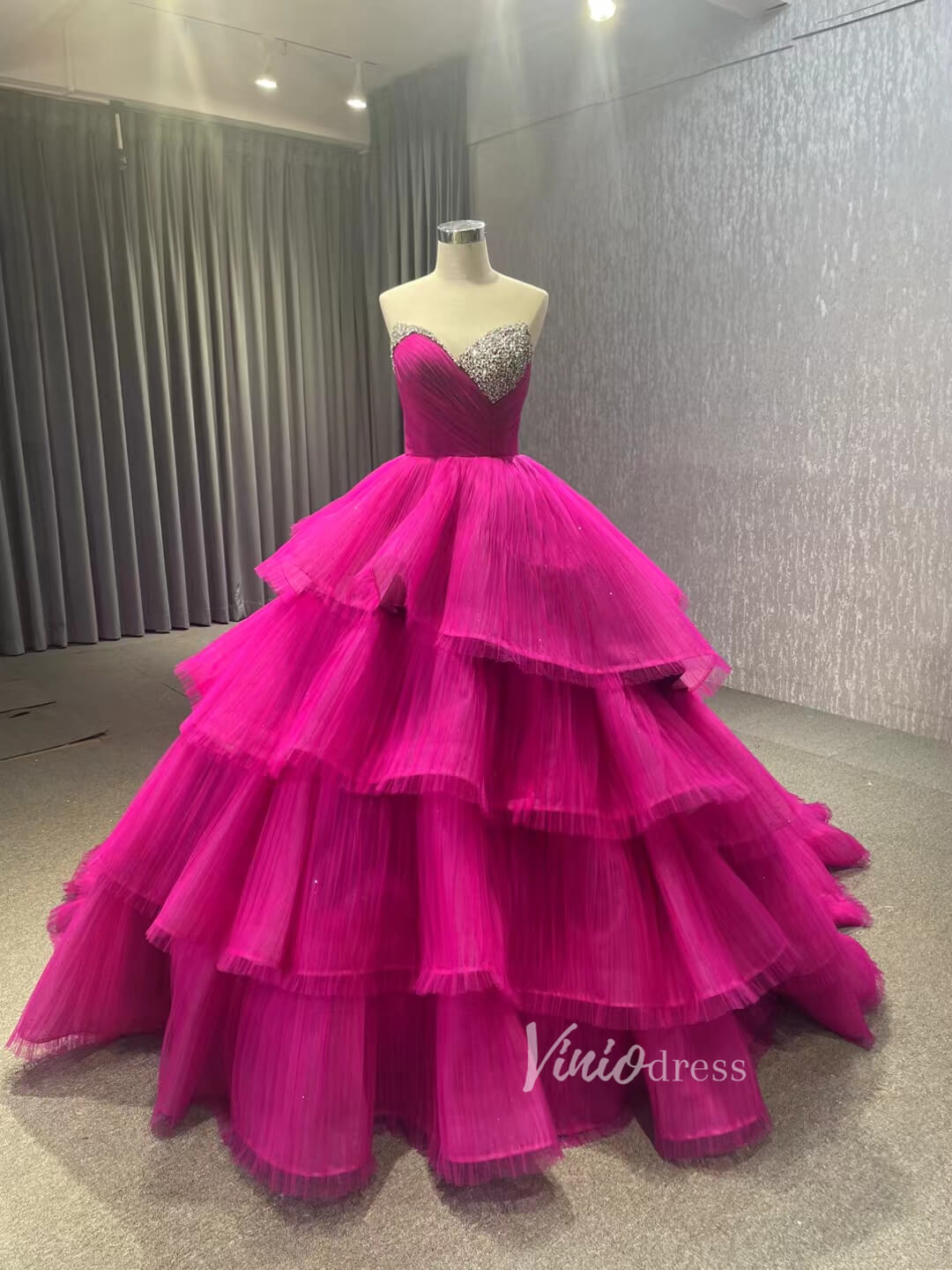 Ruffled Fuchsia Wedding Dresses Tiered Ball Gowns Corset Back 231068
