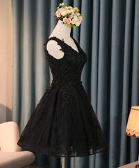Robe de bal courte en dentelle noire en V, robes de retour, robes de retour à la maison