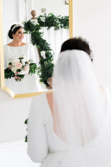 2024 A Line Satin Wedding Dresses Long Sleeves Jewel with Train