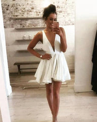 sexy plunge neck short prom homecoming dresses