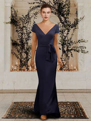Sheath / Column Mother of the Bride Dress Elegant V Neck Floor Length Chiffon Short Sleeve with Bow(s) Appliques