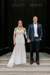Sheath Lace Boho Wedding Dresses with Removable Sleeves VW1092