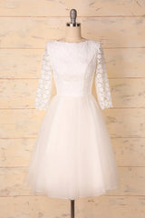 Short Bridal Dress Lovely White Lace Backless Wedding Dress