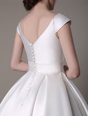 Short Ivory Wedding Dresses Satin Knee Length Bow Sash Retro Bridal Dress