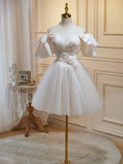 Courts robes de bal floral en dentelle à champagne Lit