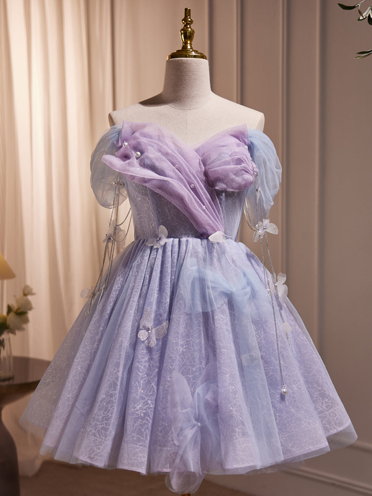 Robes de bal à tulle violet courts, robes de retour en tulle violet en tulle violet