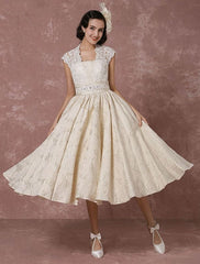 Short Wedding Dress Lace Champagne Vintage Bridal Dress Ball Gown Beading Backless Tea-Length Bridal Gown With Sash