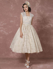 Short Wedding Dress Lace Champagne Vintage Bridal Dress Ball Gown Beading Backless Tea-Length Bridal Gown With Sash