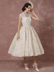 Short Wedding Dress Lace Champagne Vintage Bridal Dress Ball Gown Beading Backless Tea-Length Bridal Gown With Sash