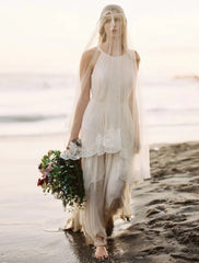Wholesale Beach Open Back Boho Wedding Dresses A-Line Halter Neck Sleeveless Sweep / Brush Train Chiffon Bridal Gowns With Solid Color