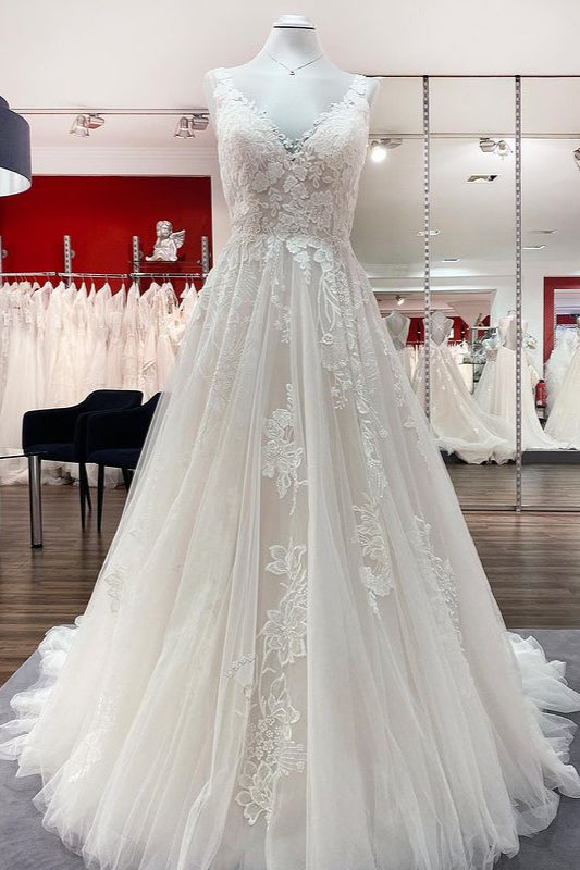 Eenvoudige lange a-line tule tule kant v nek appliques kant open achterkant trouwjurk
