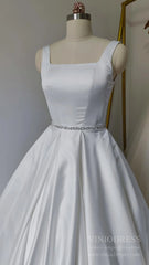 Simple Minimalist Wedding Dresses with Pockets Square Neck Bridal Gown VW1559