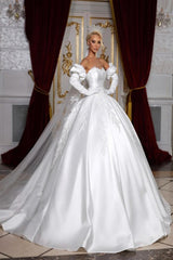 Simple Sweetheart Off-The-Shoulder A-line Appliques Lace Ruched Satin Wedding Dress