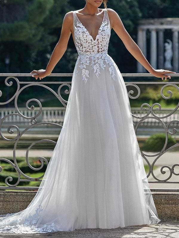 Simple A Line V Neck Wedding Dress Sleeveless Lace Appliqued Tulle Bridal Gown