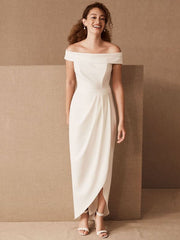 Simple Wedding Dress Black Stretch Crepe Bateau Neck Short Sleeves Pleated Sheath Bridal Gowns