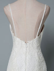 Simple Wedding Dress Lace V Neck Sleeveless Lace Mermaid Bridal Dresses With Train