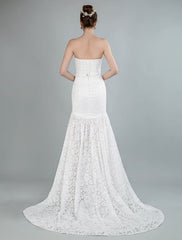 Simple Wedding Dress Strapless Sleeveless Lace Mermaid Bridal Gowns With Train